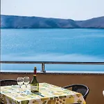 1 Bedroom Awesome In * Vlašići
