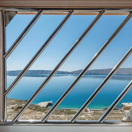 1 Bedroom Awesome In Apartman Vlašići