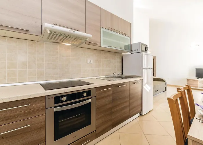 1 Bedroom Awesome In アパート Vlašići